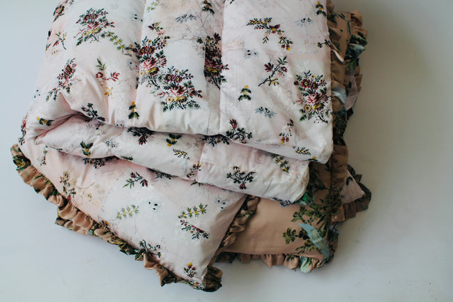 SOMERSET PETAL & ORCHID BLOOM QUILTED EIDERDOWN