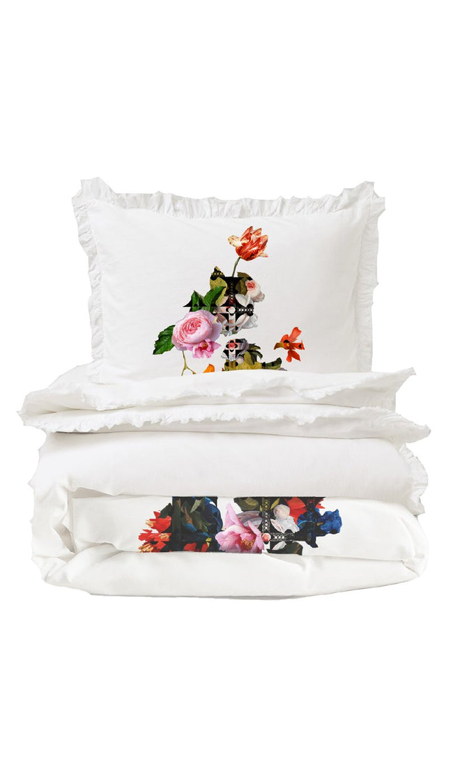 PRE-ORDER LACE FLOWER SUPER KING SIZE DUVET SET